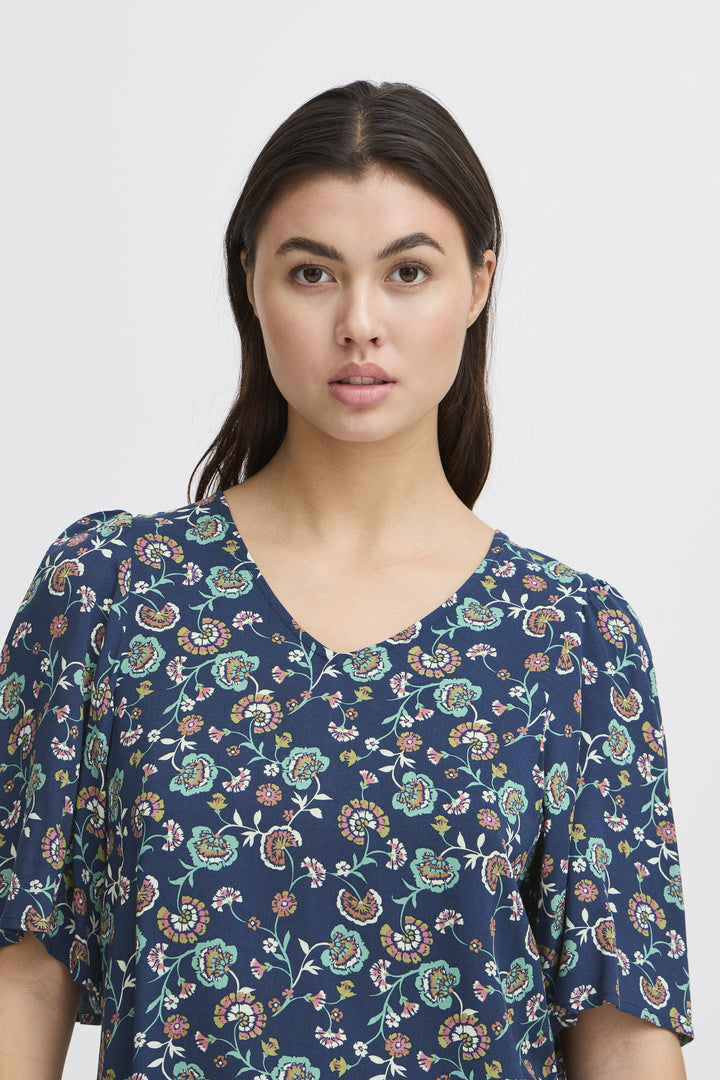 Vera Short Sleeve Top Medieval Blue Flower