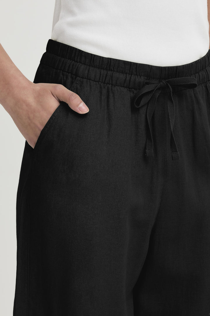 Linno Barrel Pants Black