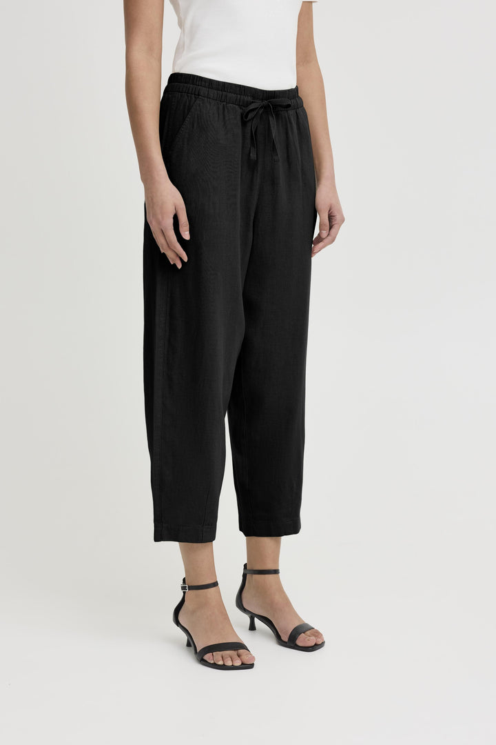 Linno Barrel Pants Black