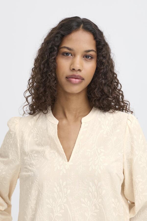 Gariva LS Blouse