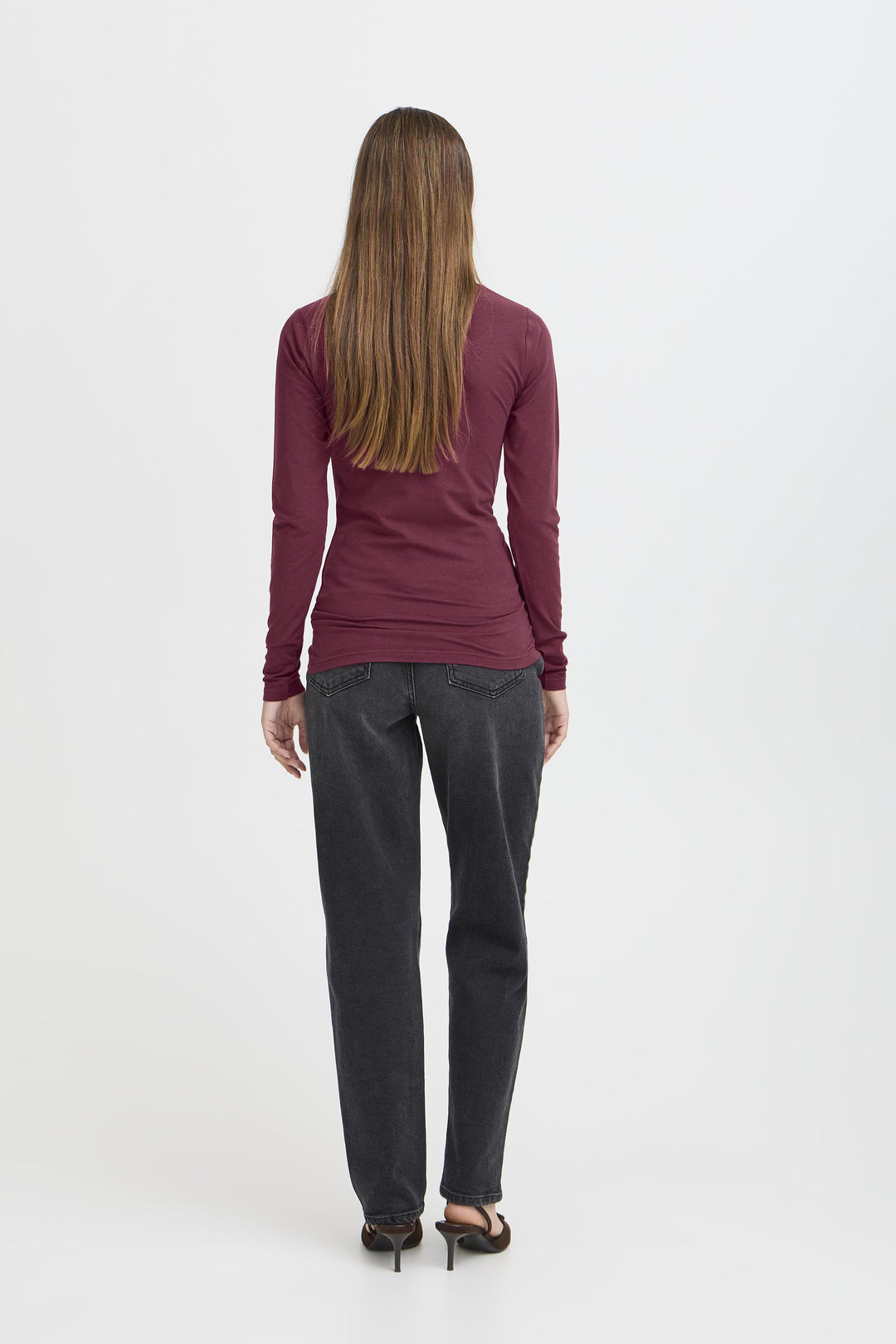 Pamila Long Sleeve T-Shirt