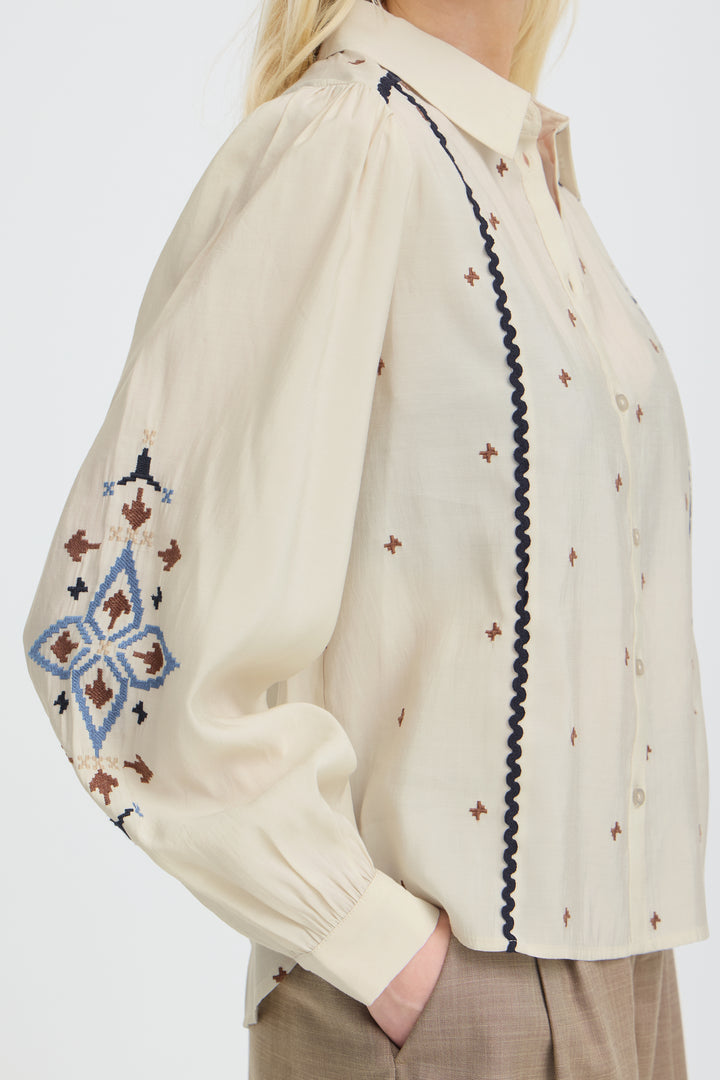 Irisa Shirt