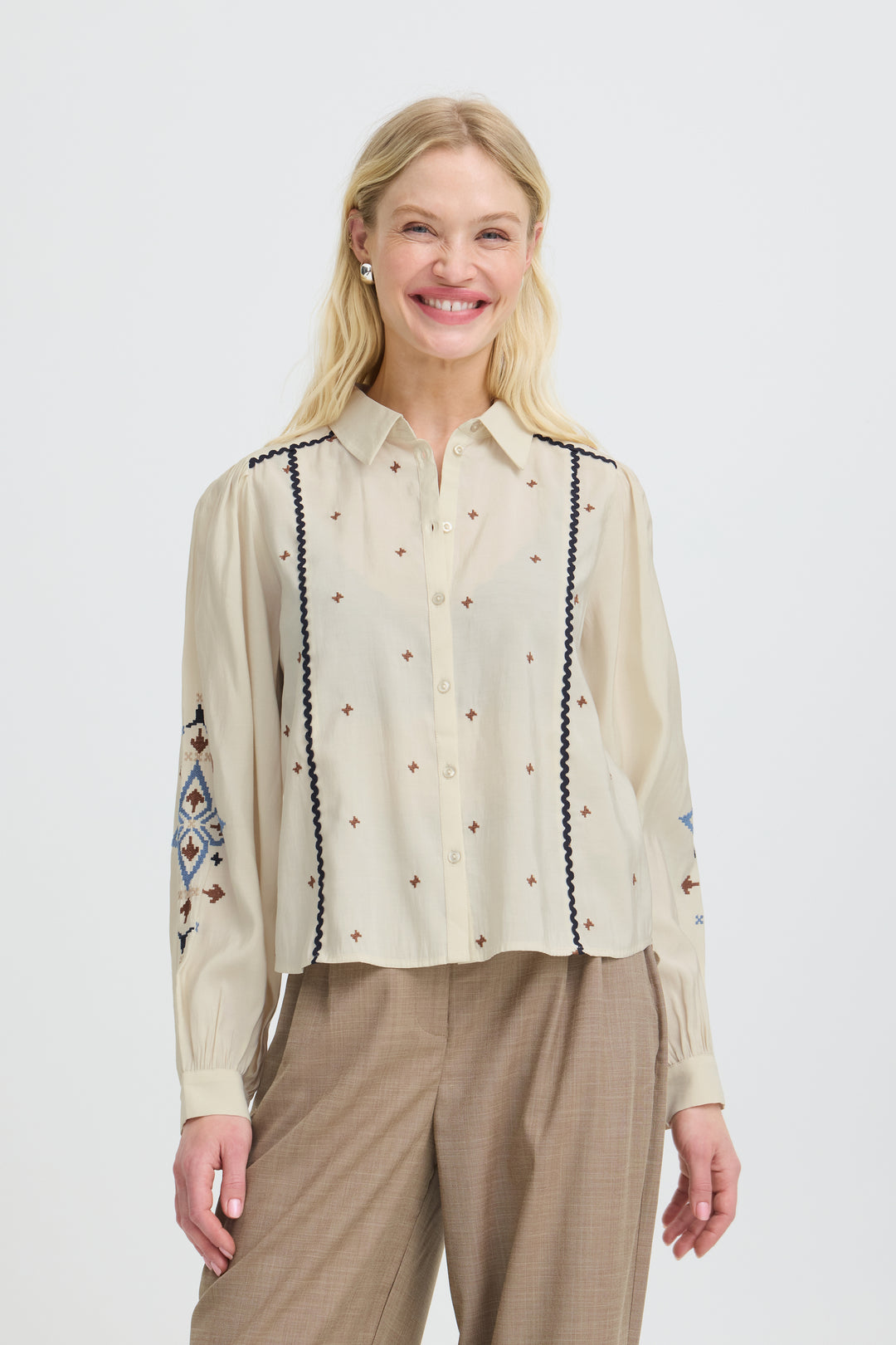 Irisa Shirt