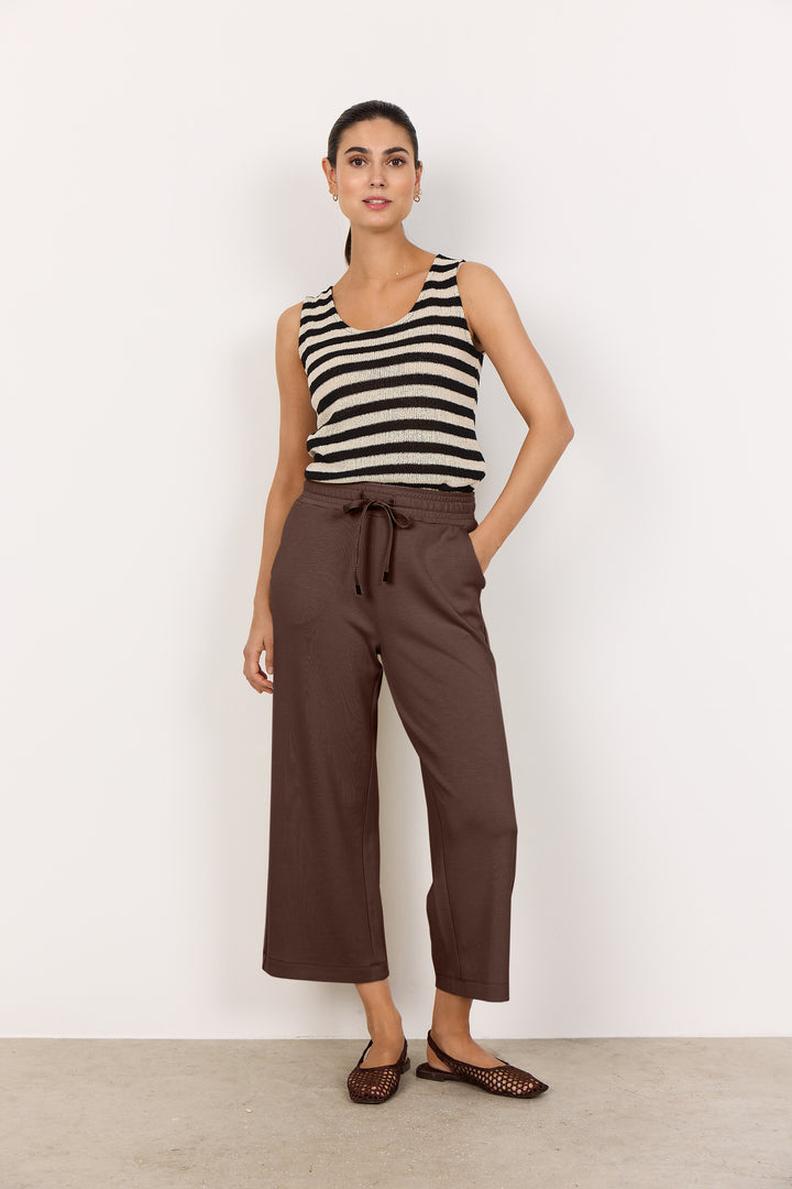 Banu 26 Cropped Pants Hot Fudge