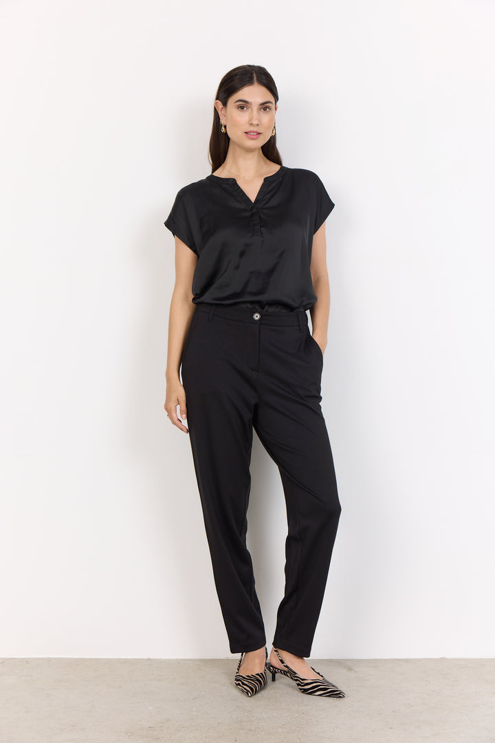 Thilde 46 T-Shirt Black