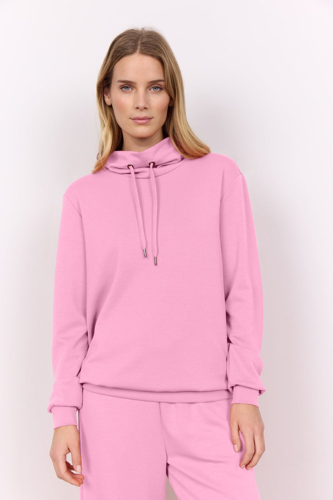 Banu 125 Sweatshirt