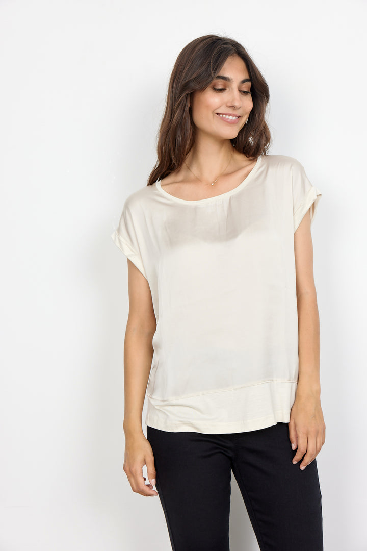 Thilde 6 T-Shirt Cream