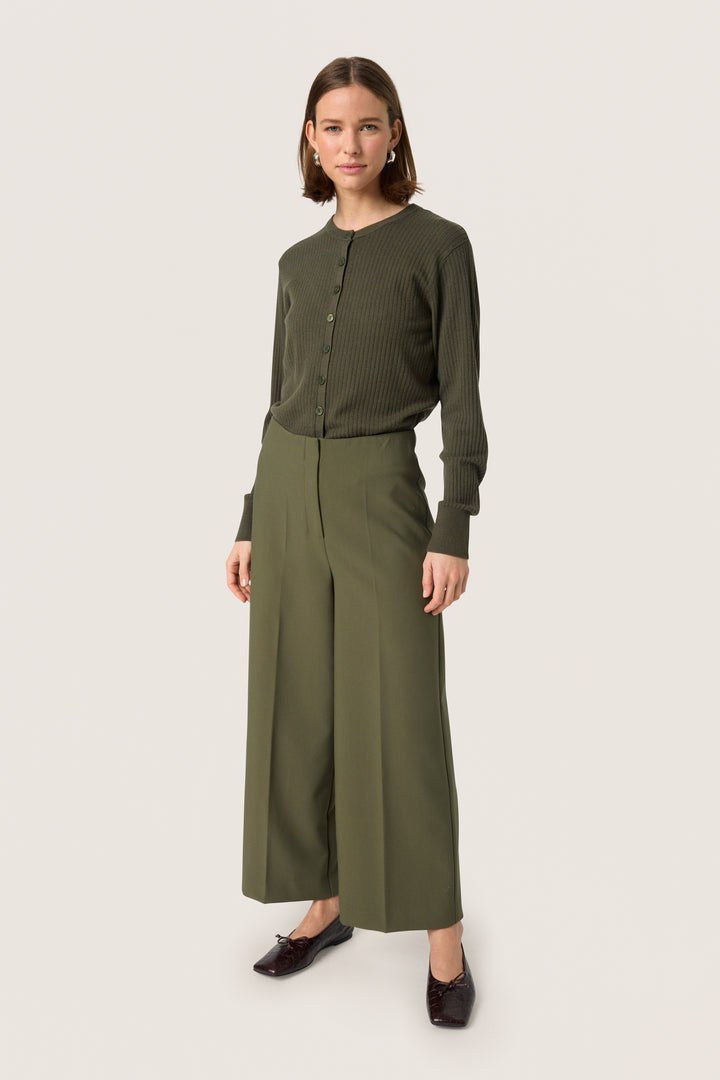 Corinne Wide Cropped Trousers Grape Leaf