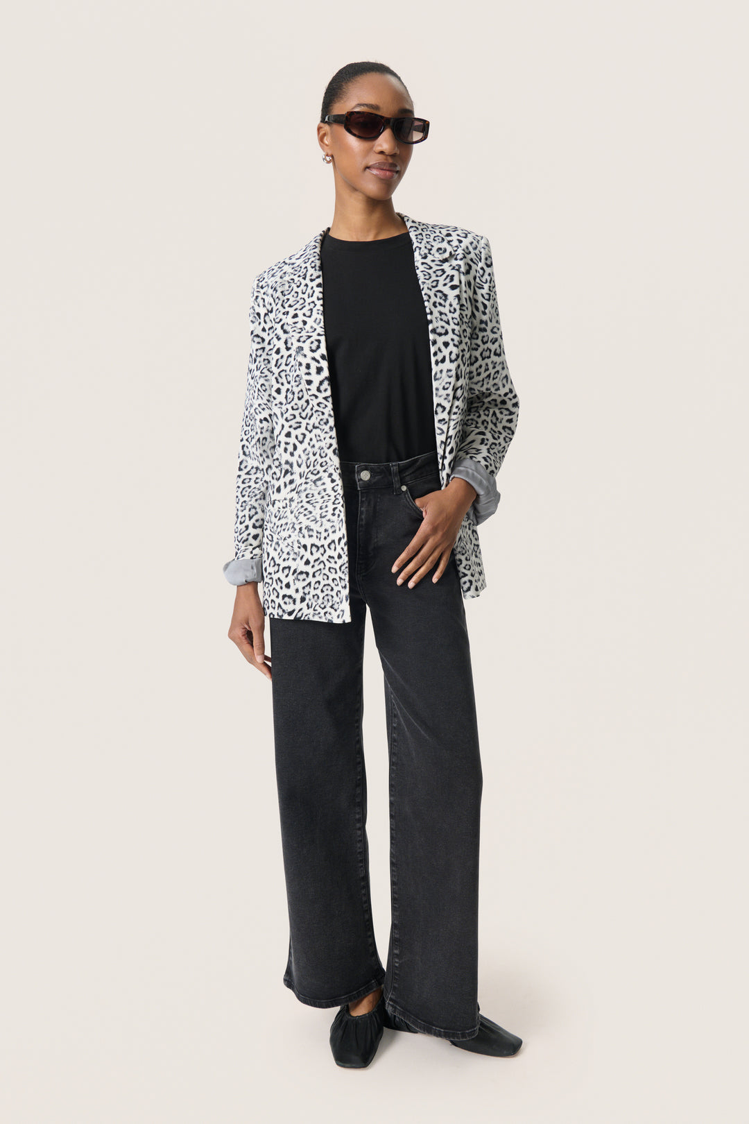 Shirley Blazer Grey Leopard Print