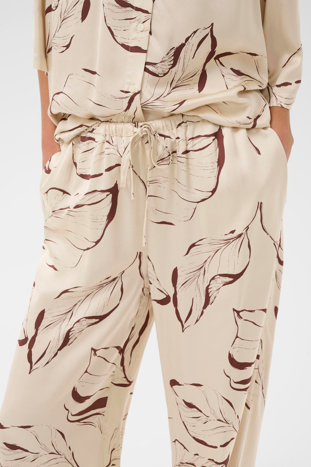 Clero Flared Printed Pants