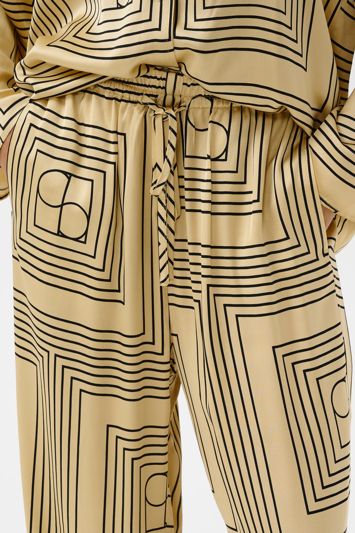 Evilia Pants