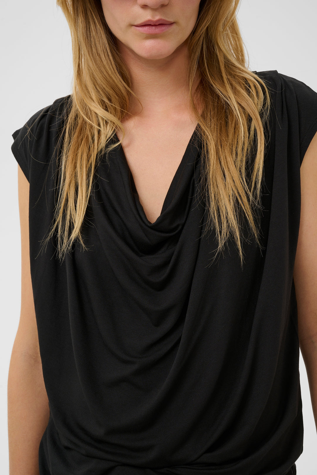 Hanadi Top Black