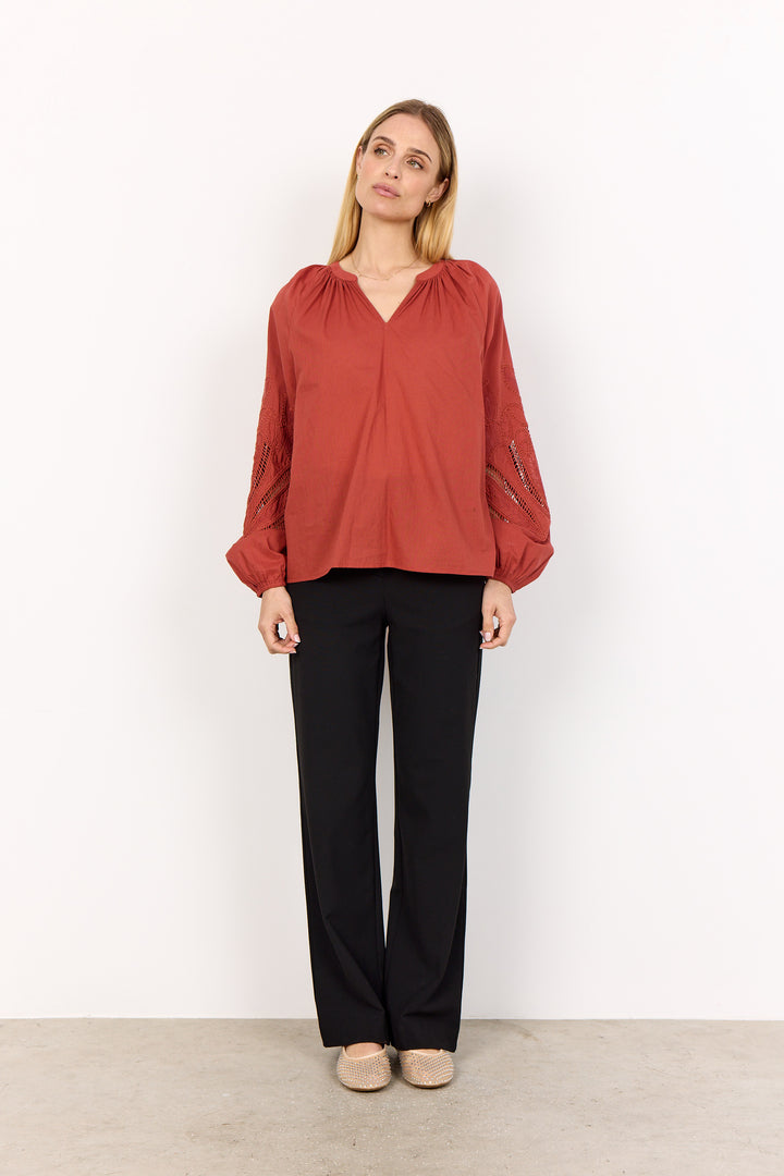 Caliste Blouse 21 Mineral Red