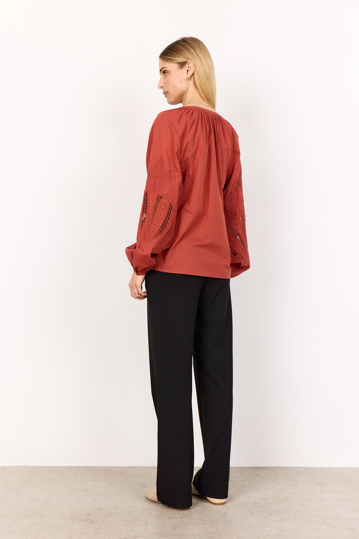 Caliste Blouse 21 Mineral Red