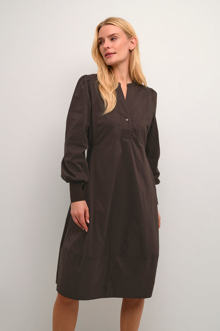 Antoinett  Rib Dress Brown Long Sleeves