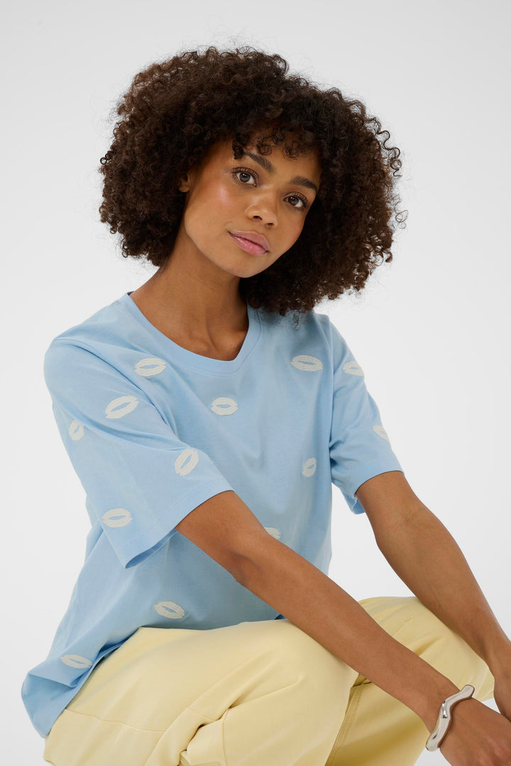 Kissy T-Shirt Powder Blue