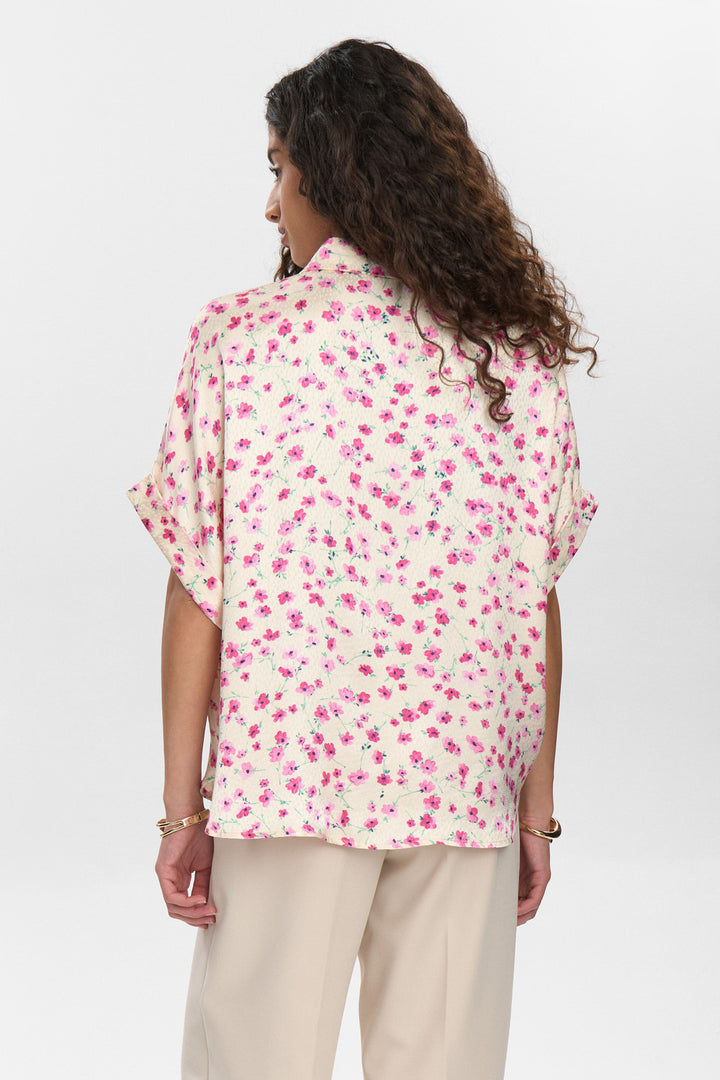 Twinkle Short Sleeve Blouse