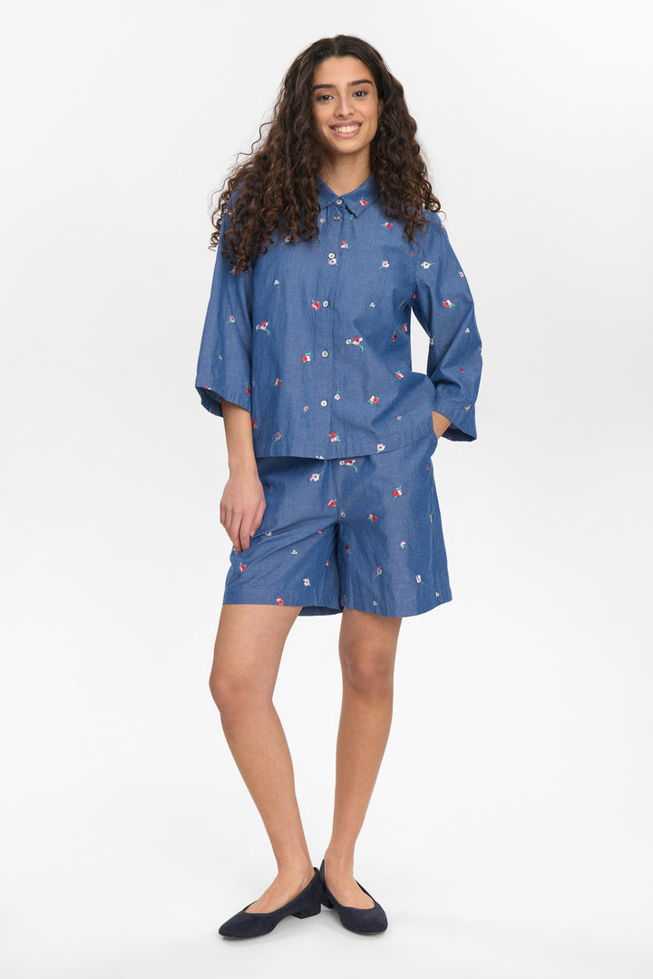 Zira Shirt