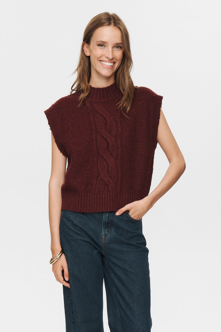 Caly Vest Jumper