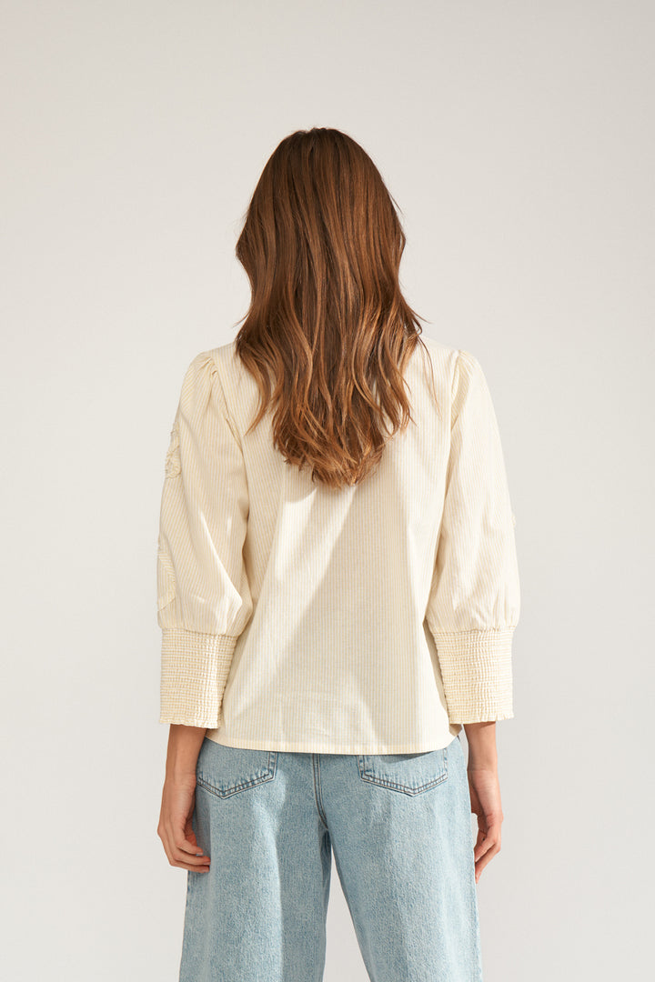 Emelia Shirt Yellow
