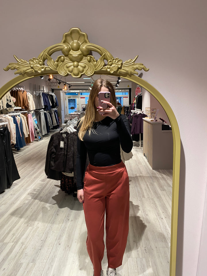 Kate Barrel Pants Cowhide