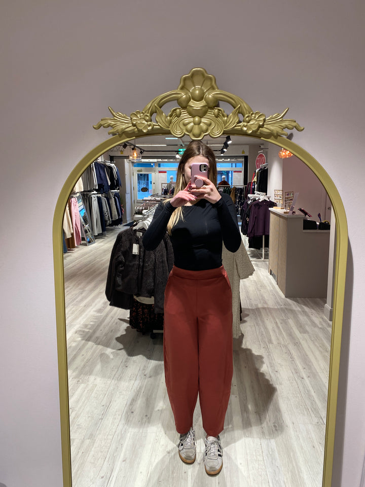 Kate Barrel Pants Cowhide