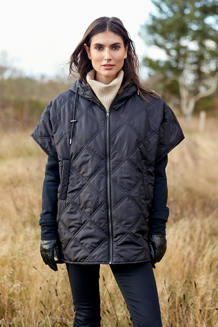 Fenya 44 Cape/Jacket