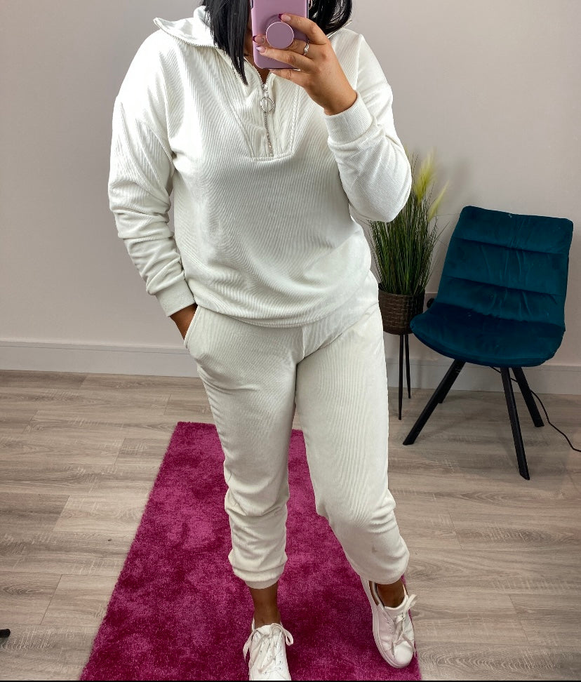 Patina Pullover