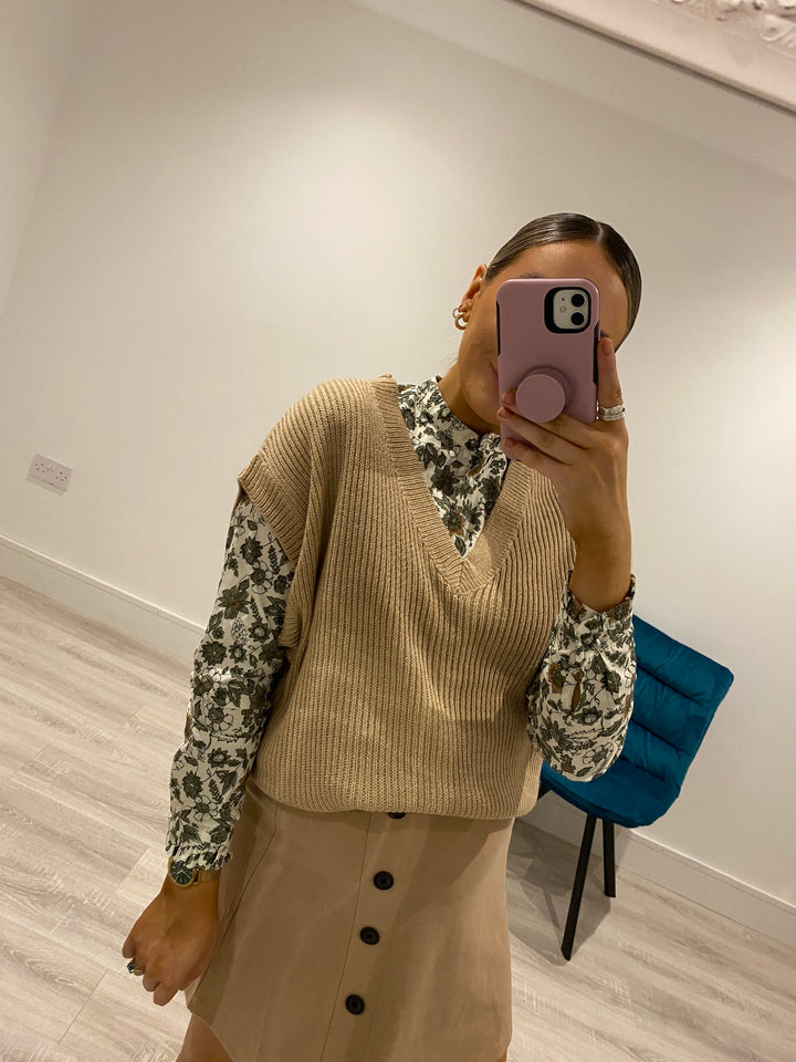 Mari Slipover Vest