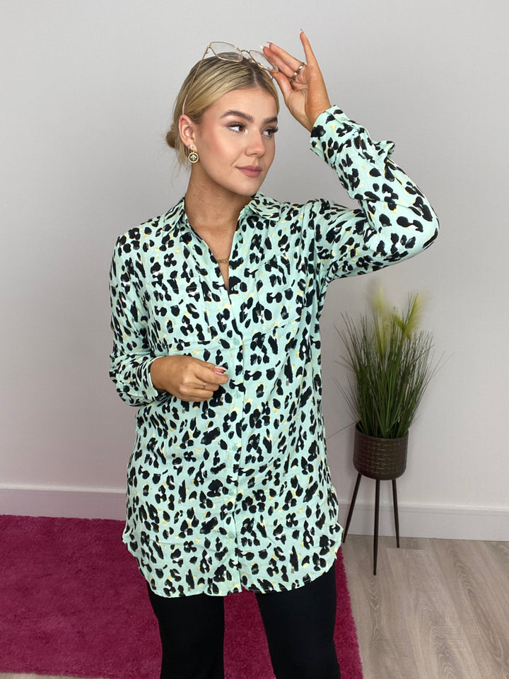 Viska Drina Shirt