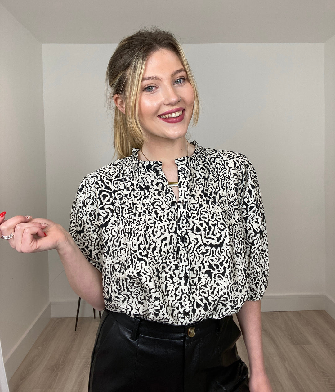 Ilamo Blouse